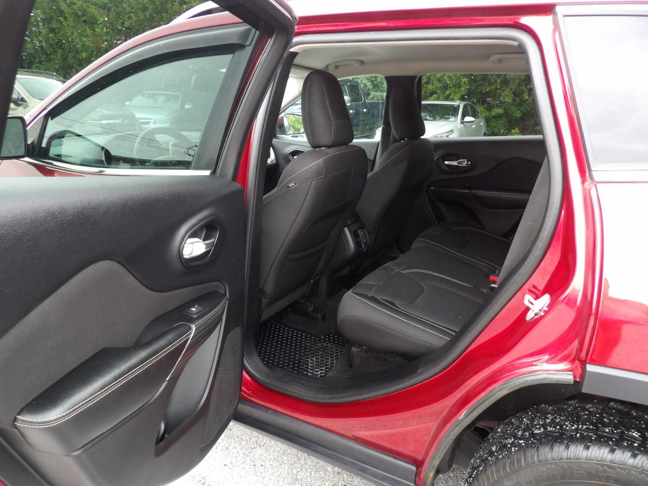 Jeep Cherokee 4WD 4dr Latitude 2015