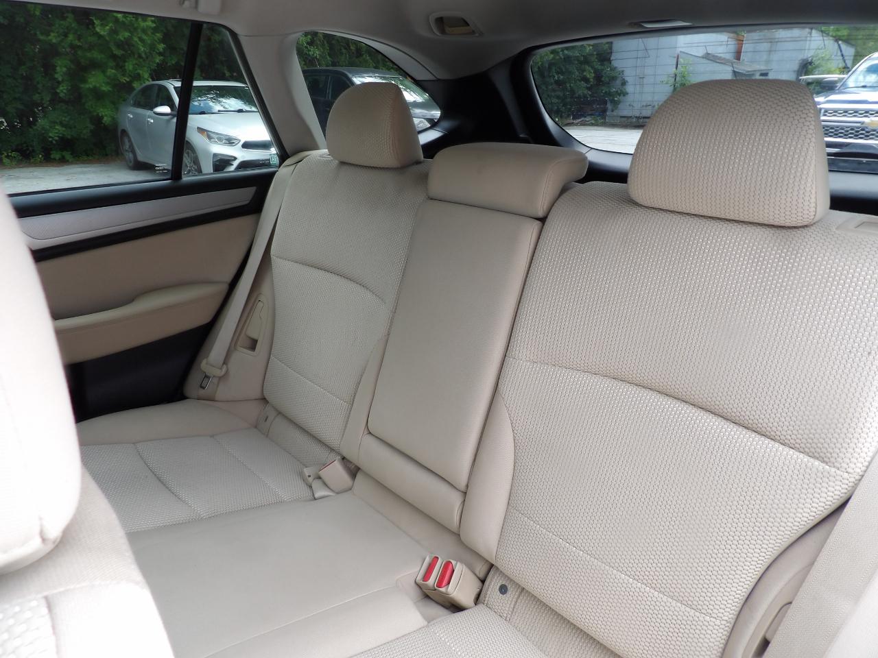 Subaru Outback 2.5i Premium 2017