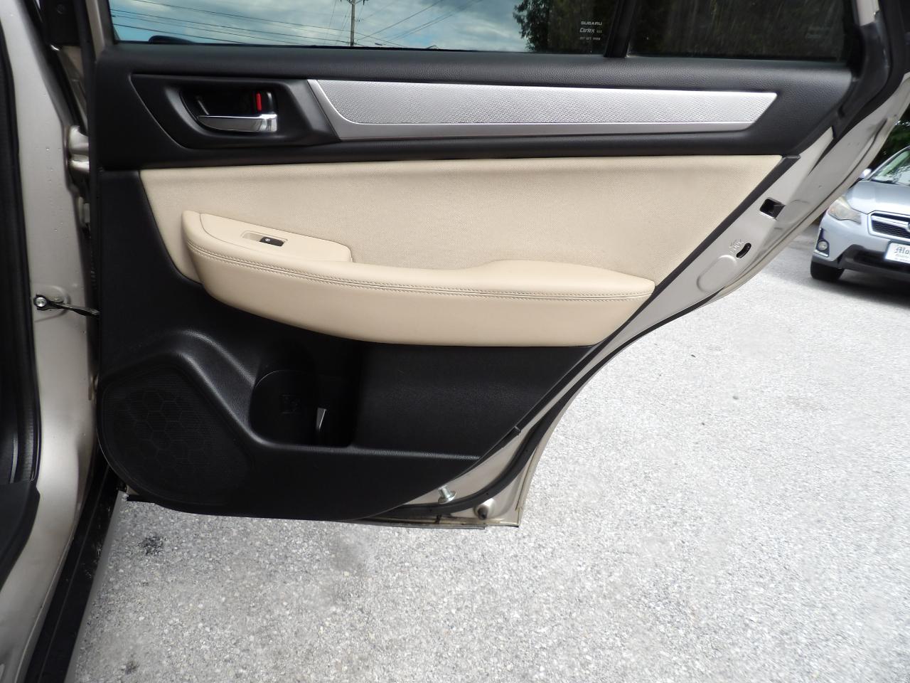 Subaru Outback 2.5i Premium 2017