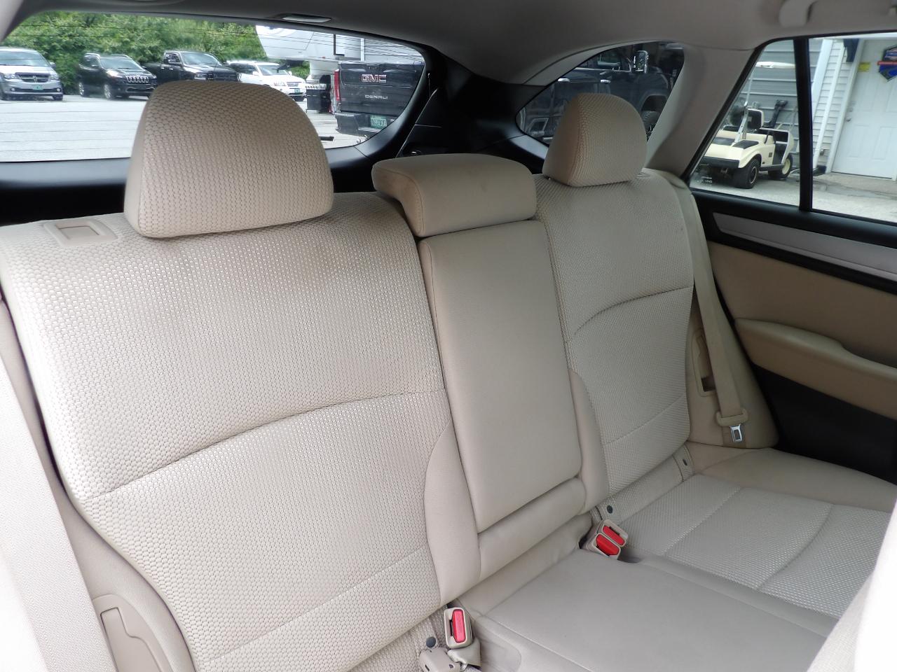 Subaru Outback 2.5i Premium 2017