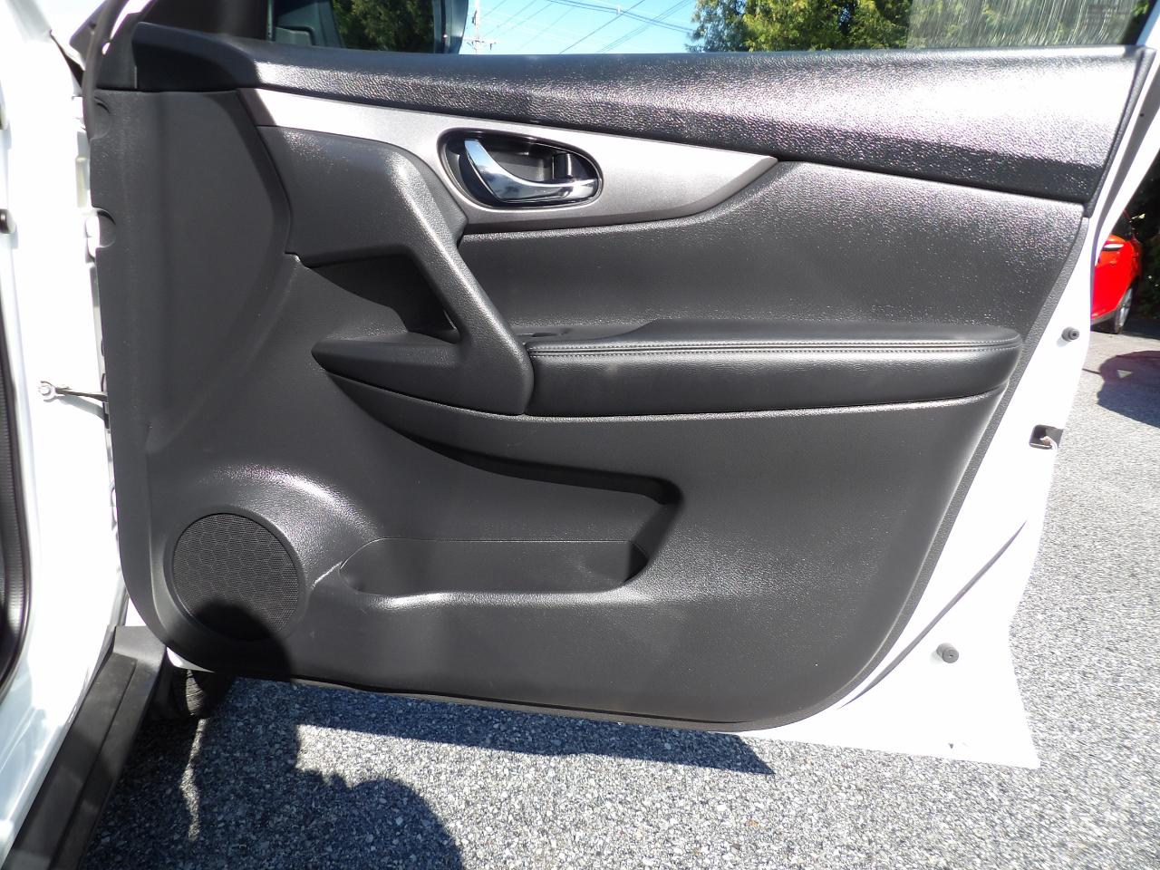 Nissan Rogue AWD 4dr S 2016