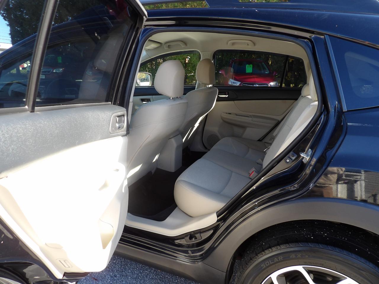 Subaru XV Crosstrek 5dr Auto 2.0i Premium 2014