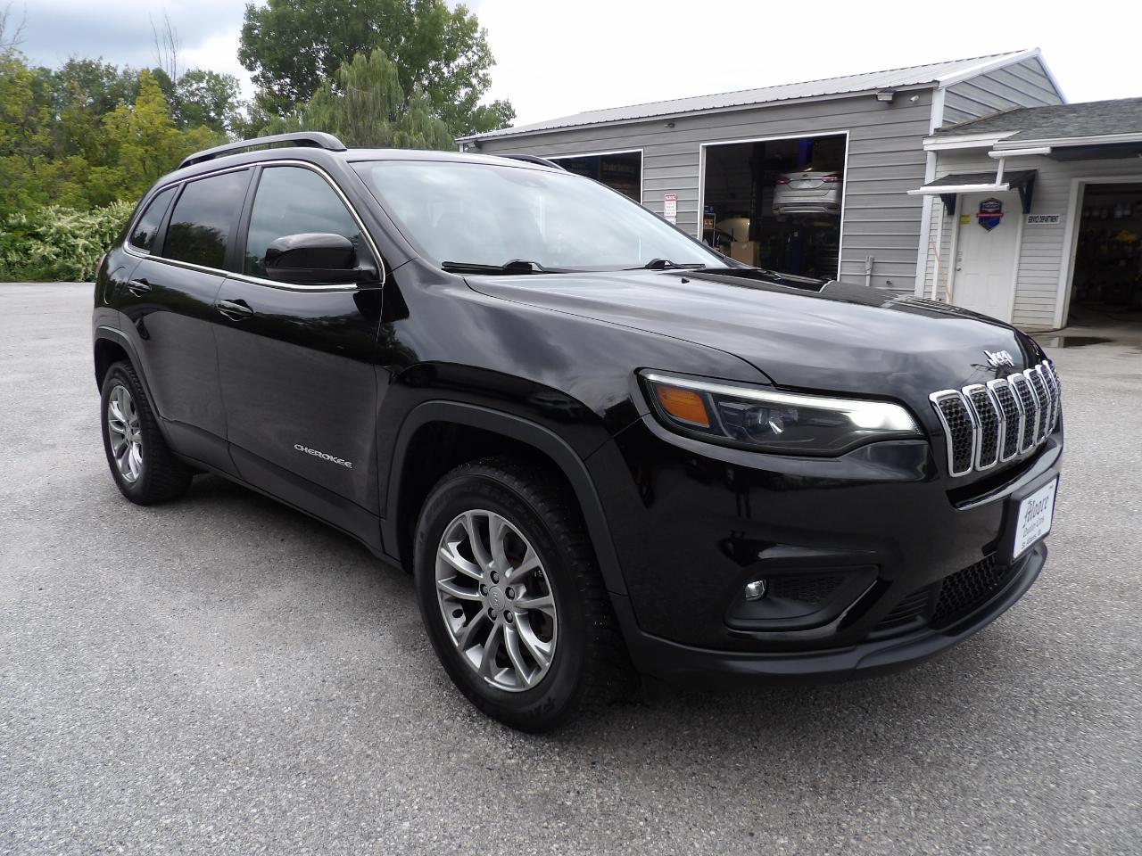 Jeep Cherokee Latitude Lux 4x4 2022