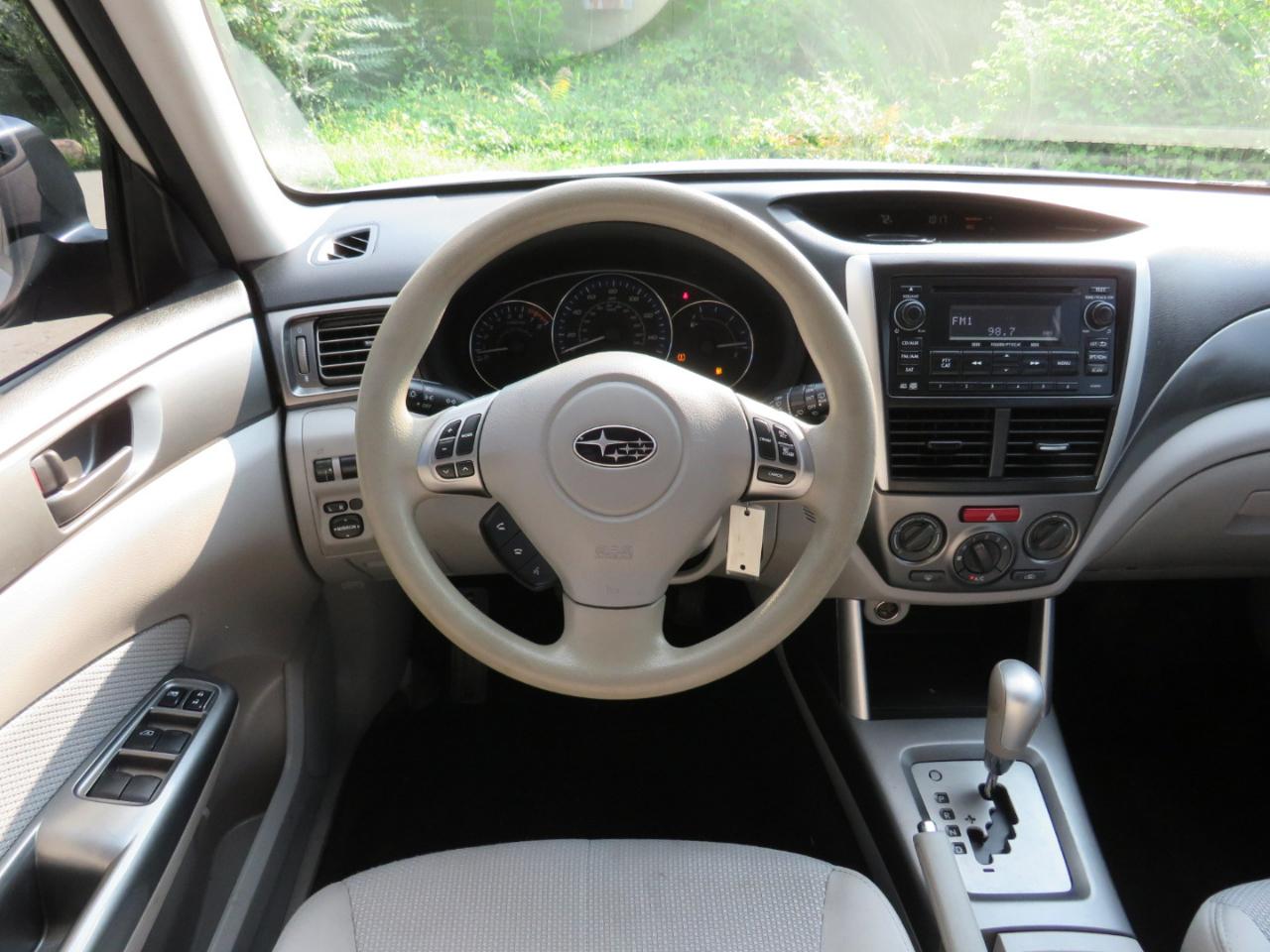 Subaru Forester 2.5X 2013