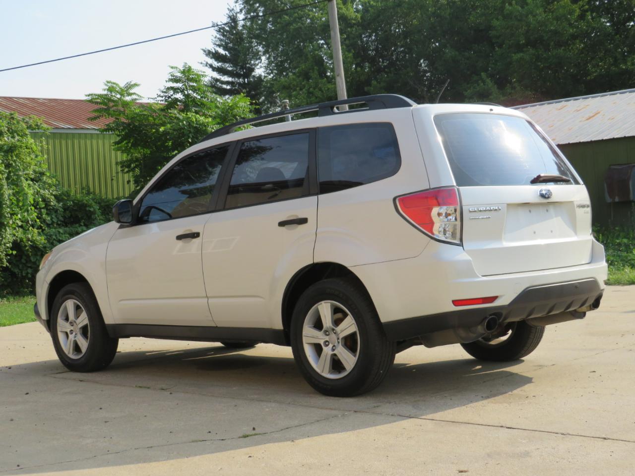 Subaru Forester 2.5X 2013