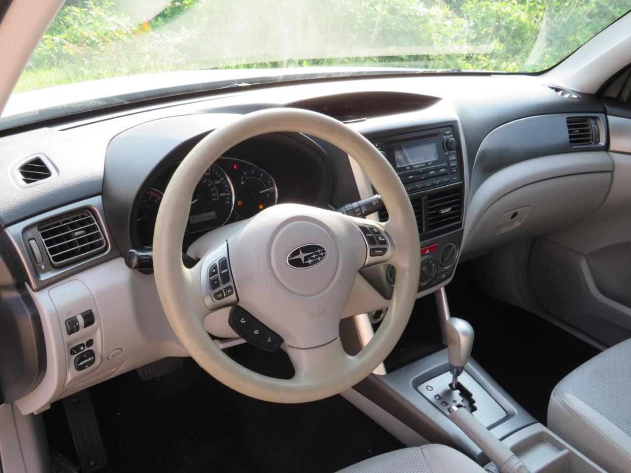 Subaru Forester 2.5X 2013