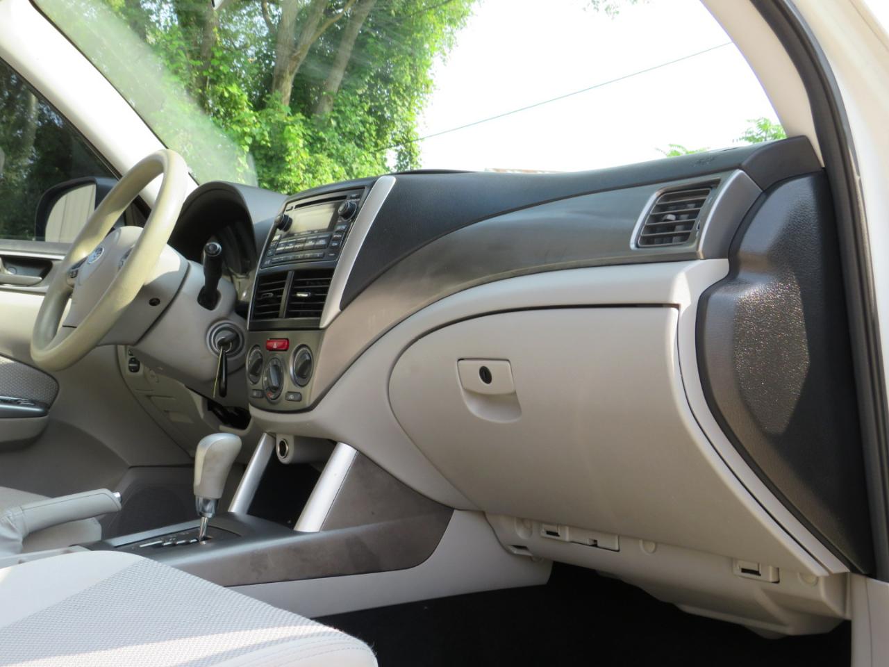 Subaru Forester 2.5X 2013