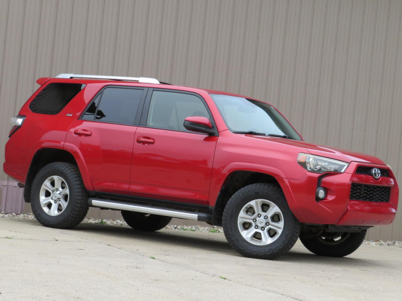 Toyota 4Runner SR5 4WD 2014