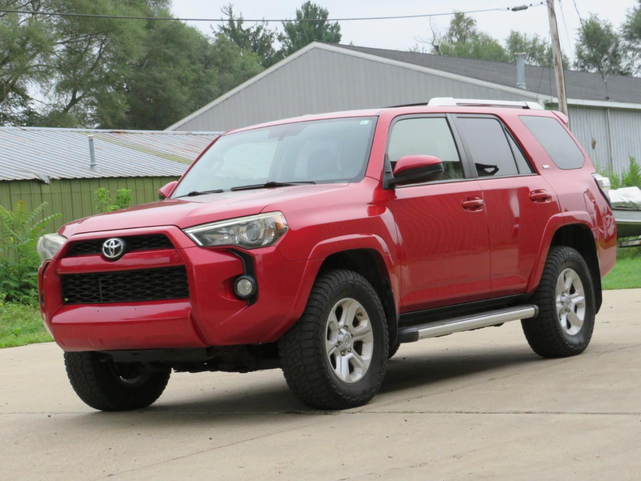 Toyota 4Runner SR5 4WD 2014