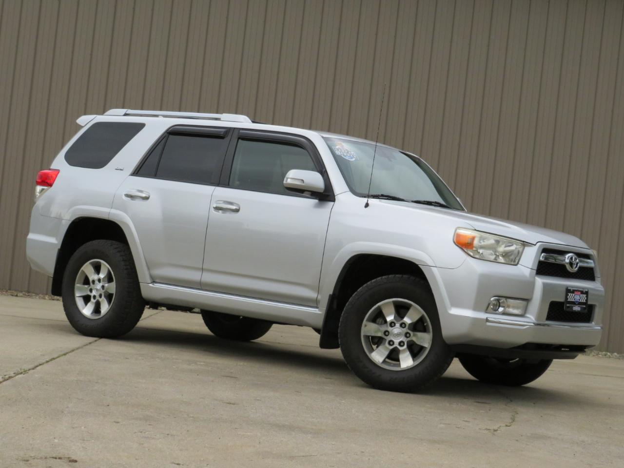 2011 Toyota 4Runner SR5 4x4 V6's photo