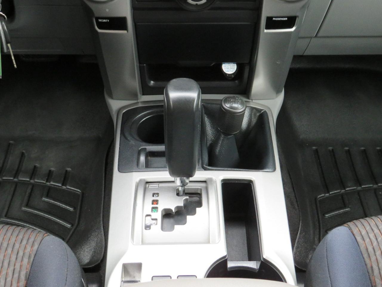 Toyota 4Runner SR5 4WD 2011