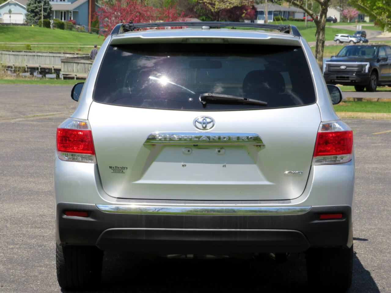 2011 Toyota Highlander Base photo 7