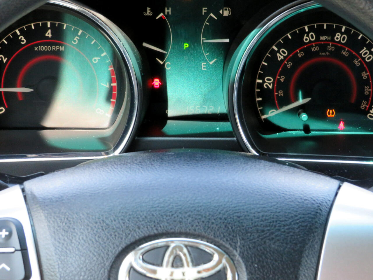 2011 Toyota Highlander Base photo 13