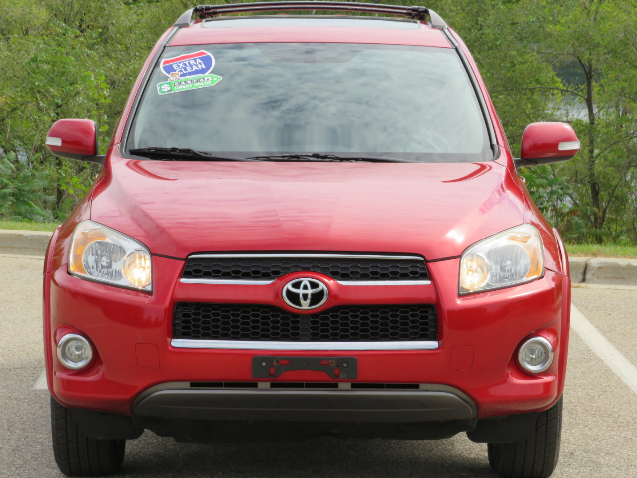 2009 Toyota RAV4 Limited photo 2