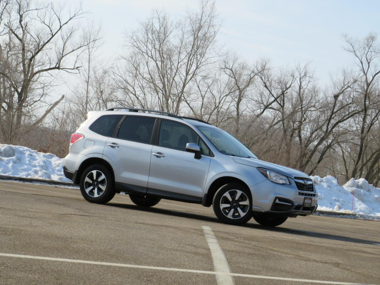 Subaru Forester 2.5i Premium PZEV CVT 2017