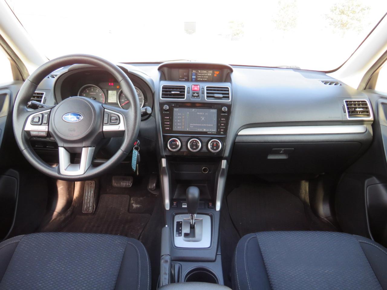 Subaru Forester 2.5i Premium PZEV CVT 2017