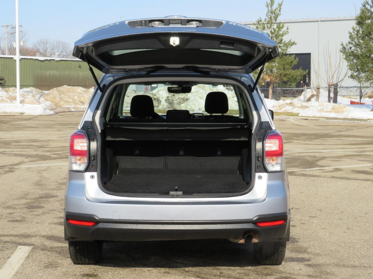 Subaru Forester 2.5i Premium PZEV CVT 2017