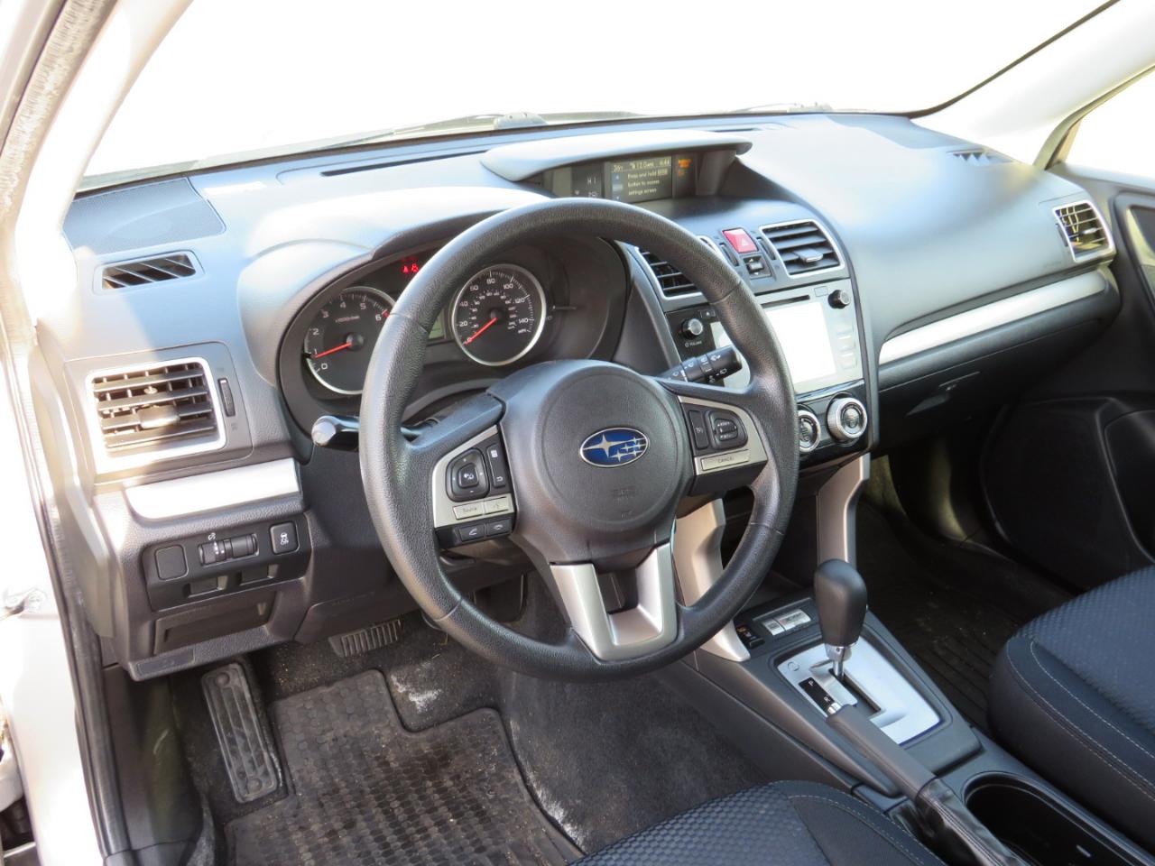 Subaru Forester 2.5i Premium PZEV CVT 2017