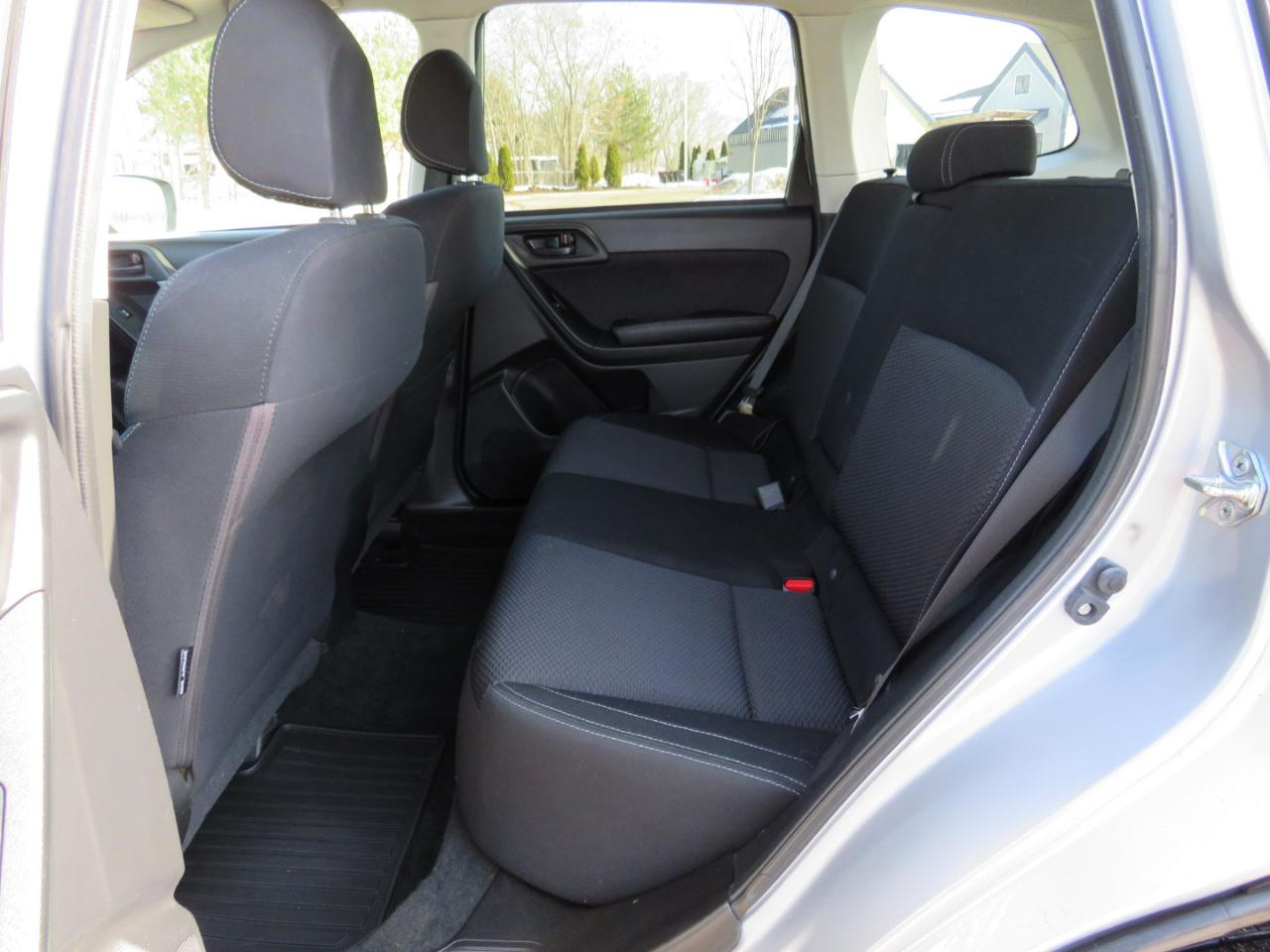 Subaru Forester 2.5i Premium PZEV CVT 2017