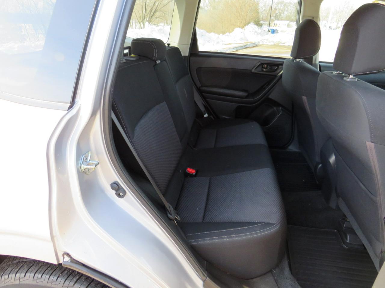 Subaru Forester 2.5i Premium PZEV CVT 2017