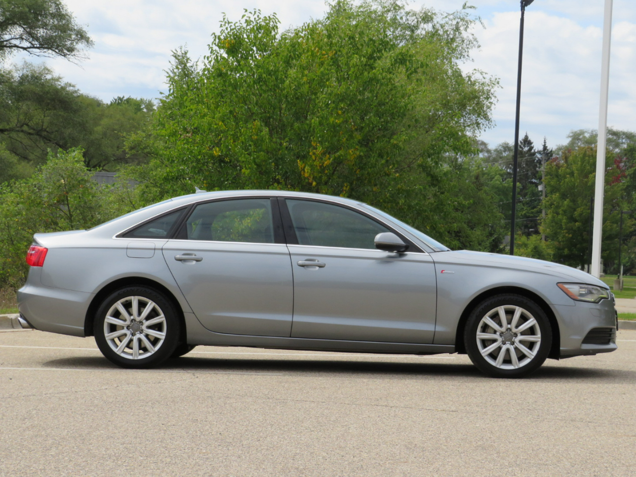 2013 Audi A6 Quattro Premium Plus photo 2