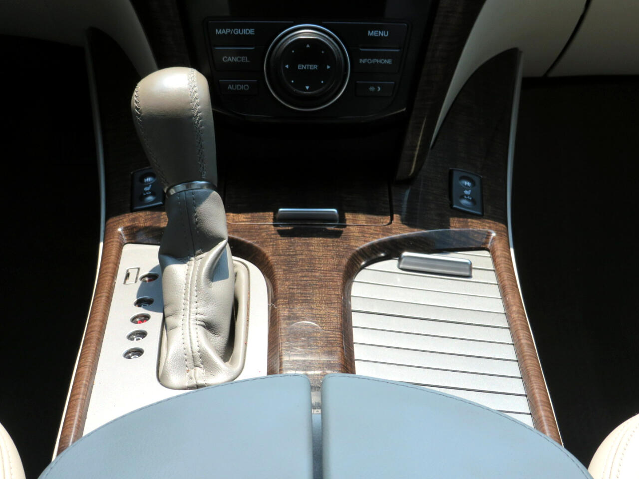 2011 Acura MDX Technology photo 15
