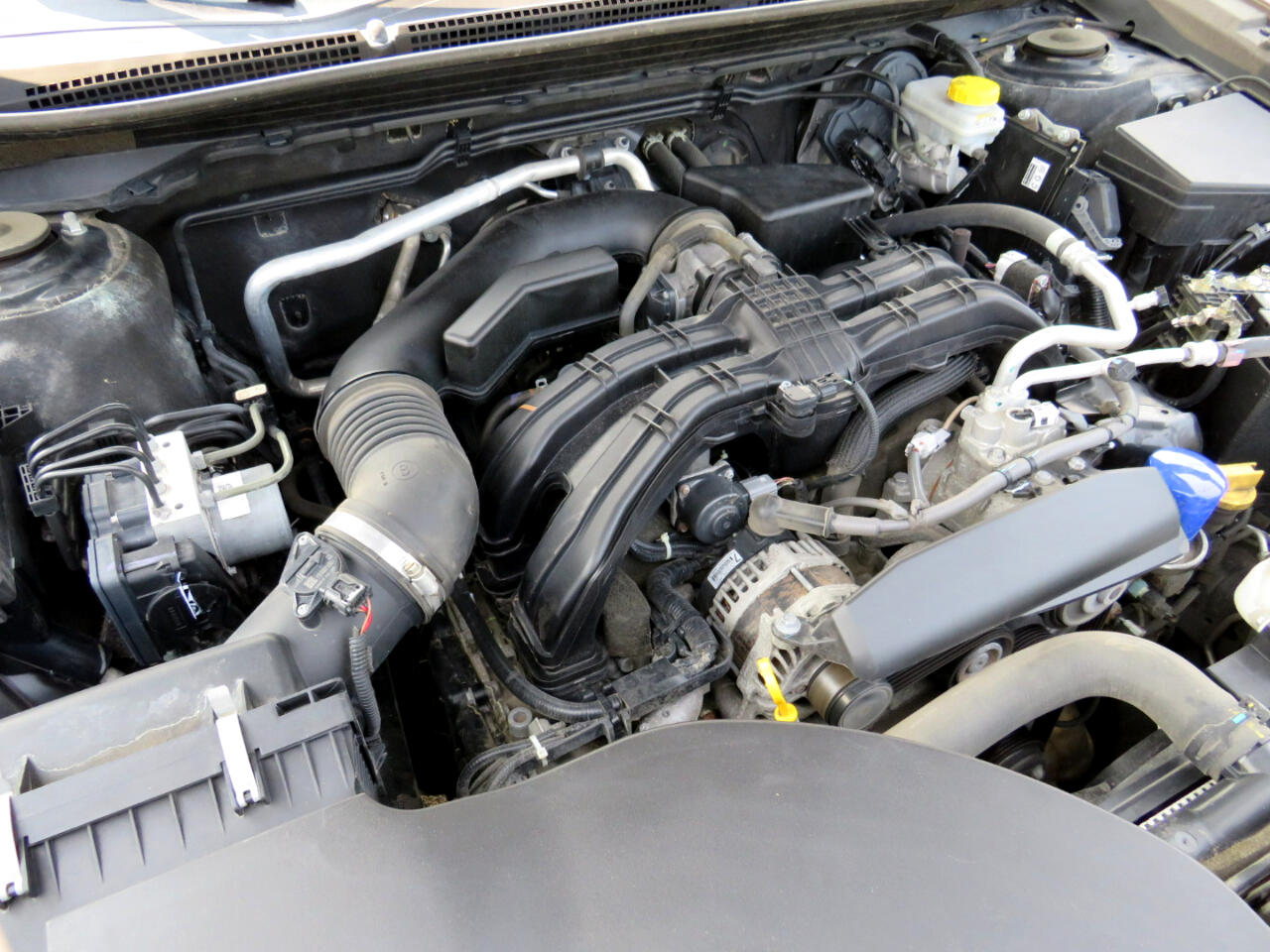 2023 Subaru Outback Premium photo 13