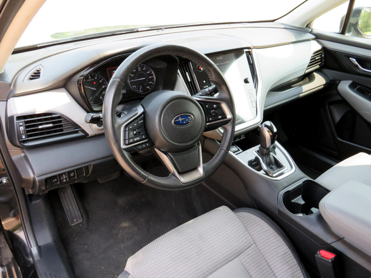 2023 Subaru Outback Premium photo 16