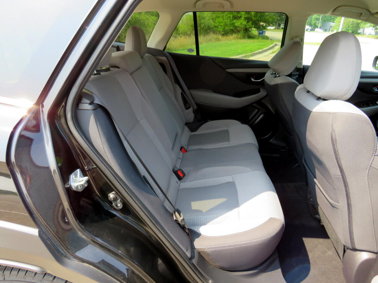 2023 Subaru Outback Premium photo 23