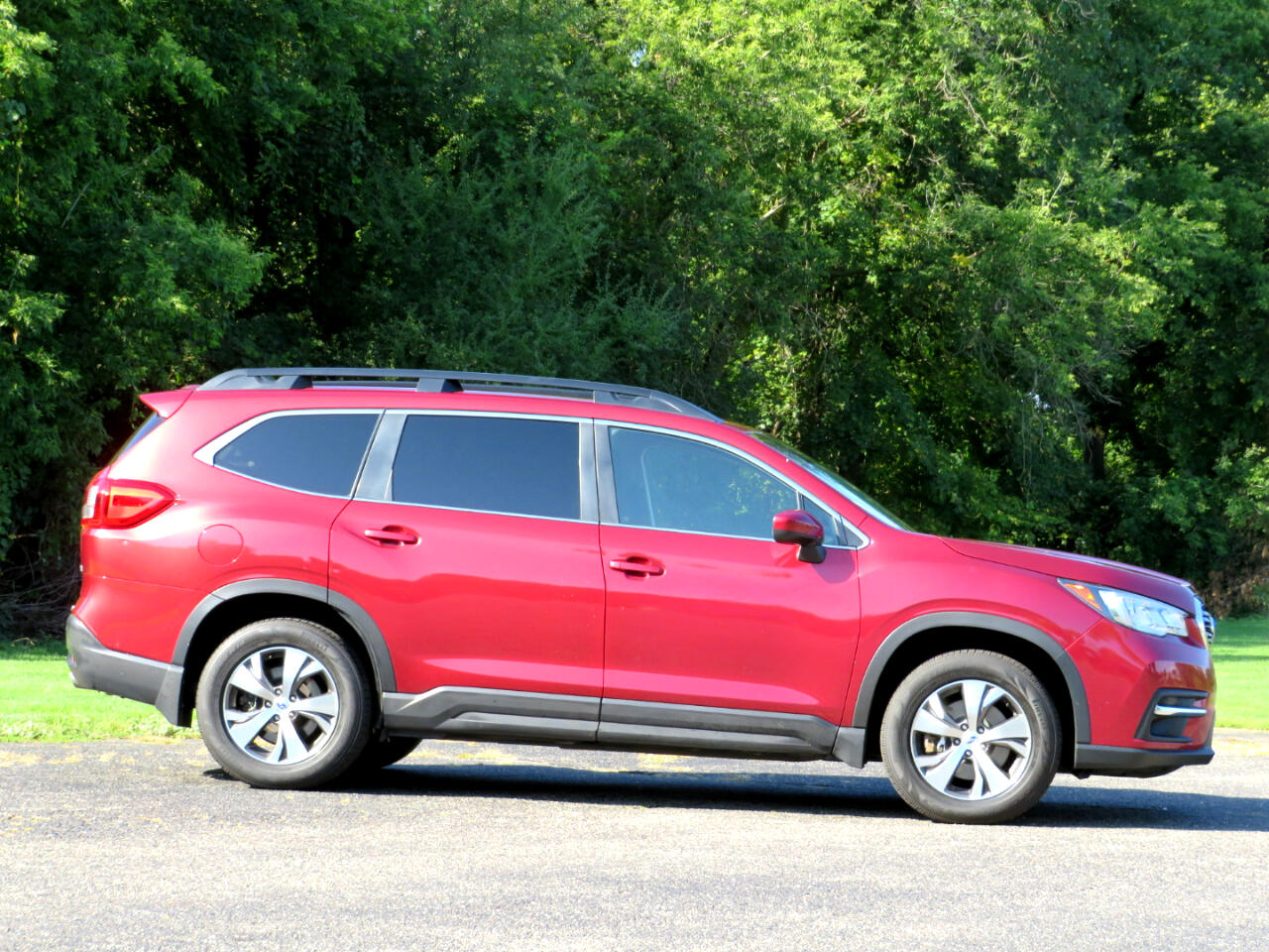 2019 Subaru Ascent Premium photo 3