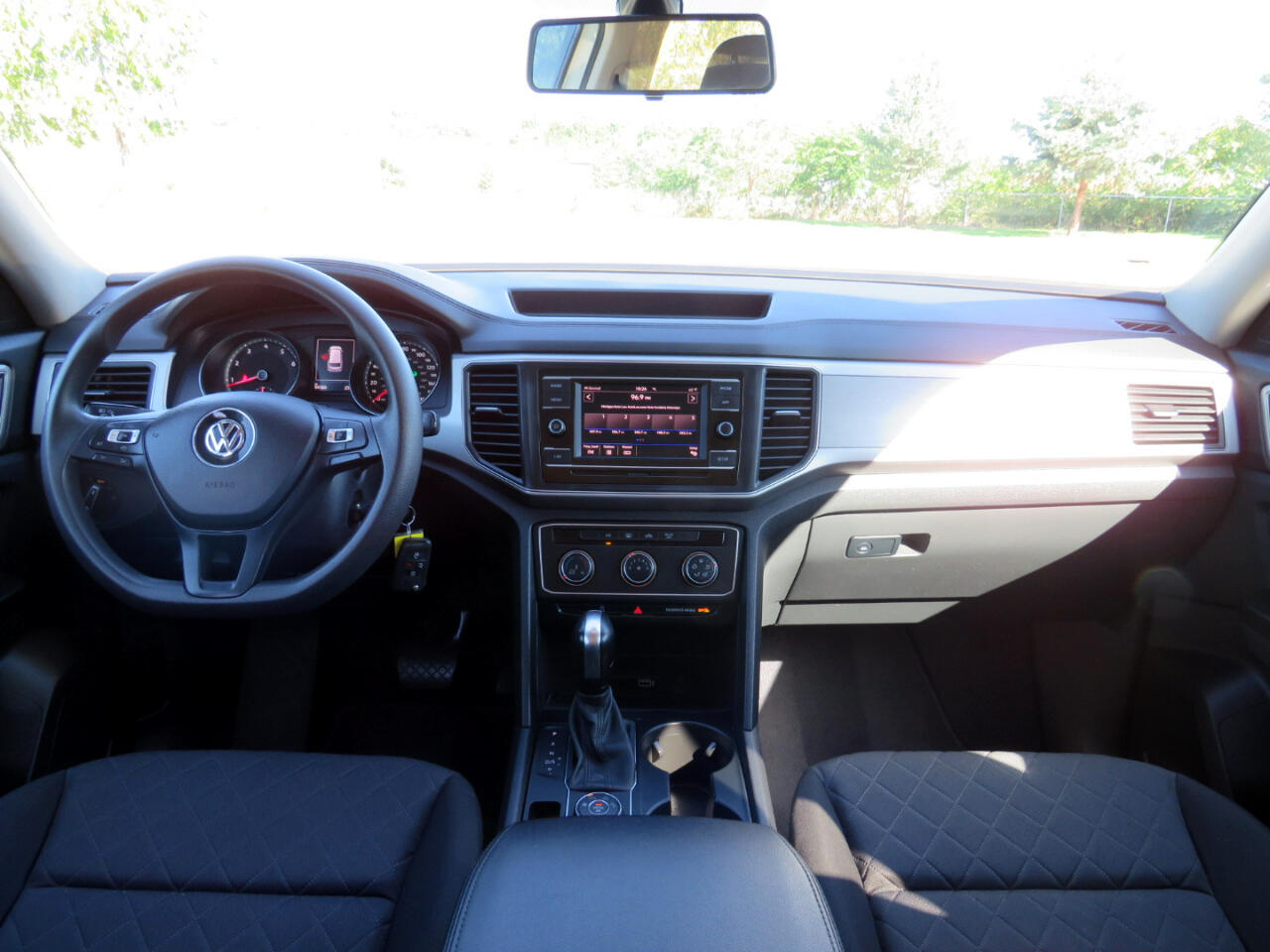 2019 Volkswagen Atlas V6 S photo 4
