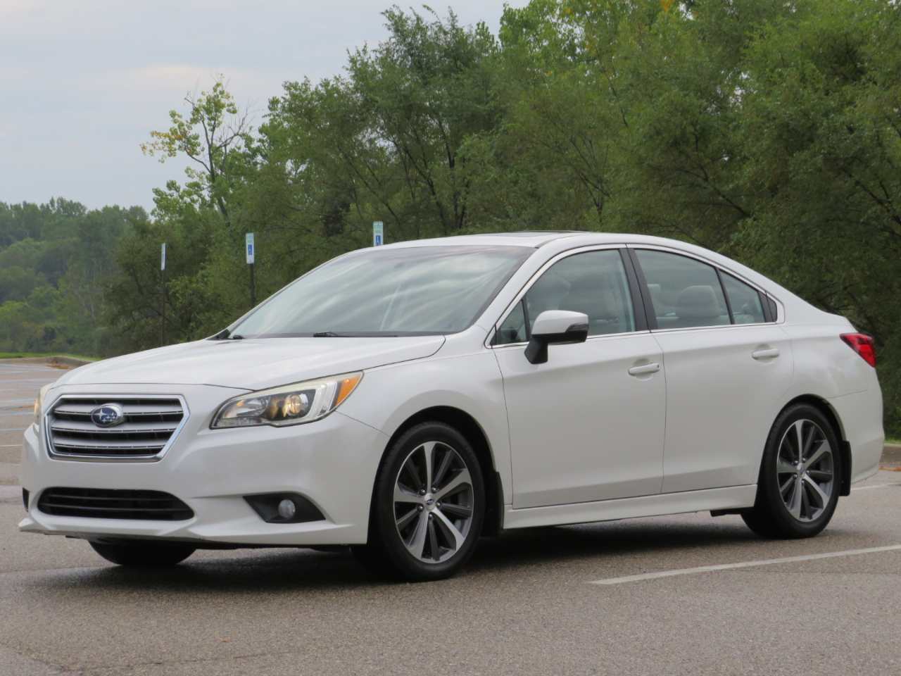 Subaru Legacy 2.5i Limited 2015 Subaru Legacy 2.5i Limited 2015