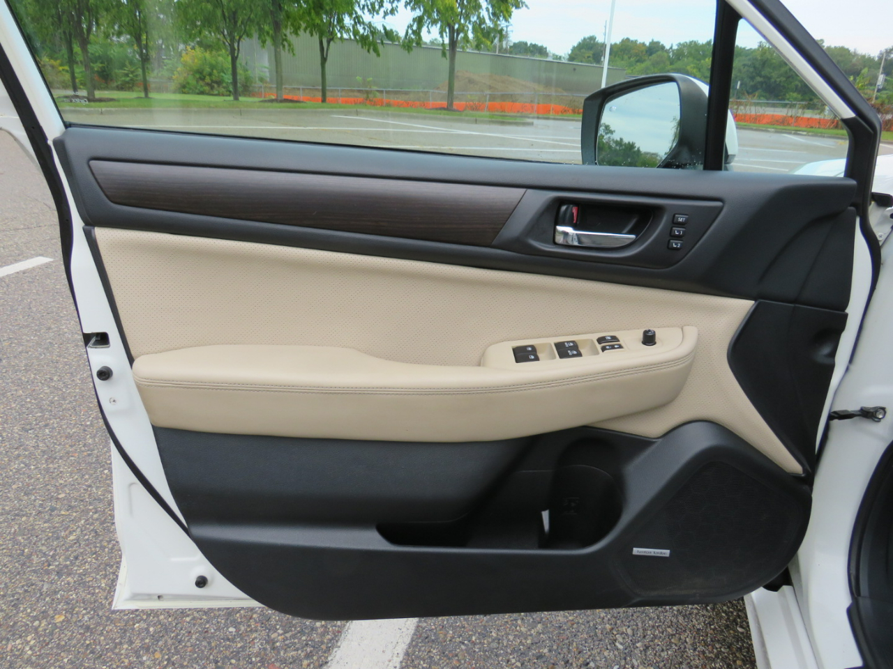 Subaru Legacy 2.5i Limited 2015 Subaru Legacy 2.5i Limited 2015