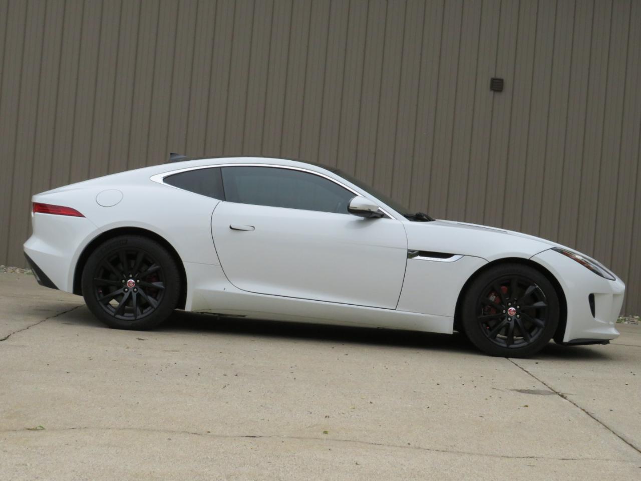 Jaguar F-Type Coupe 2015