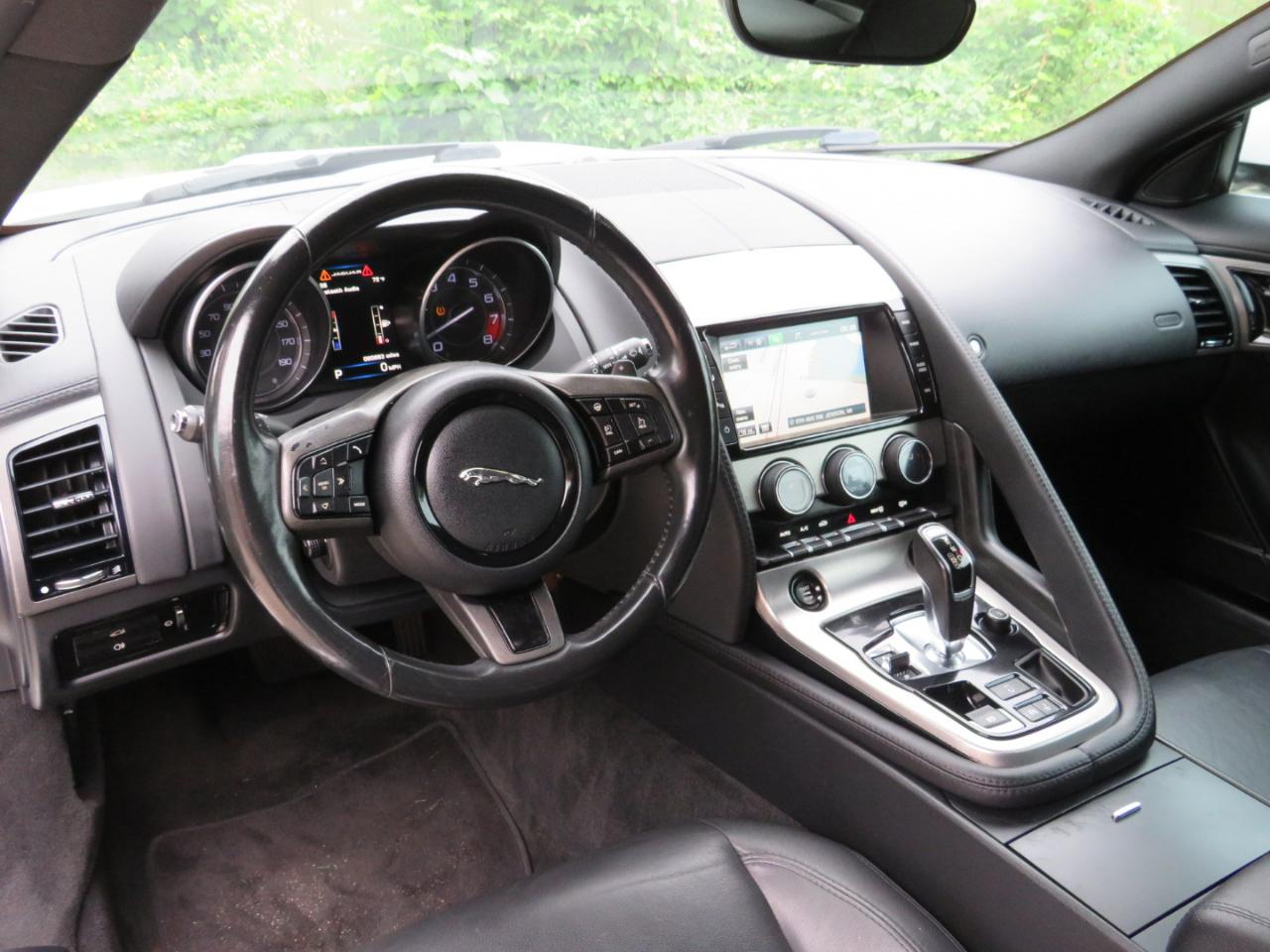 Jaguar F-Type Coupe 2015