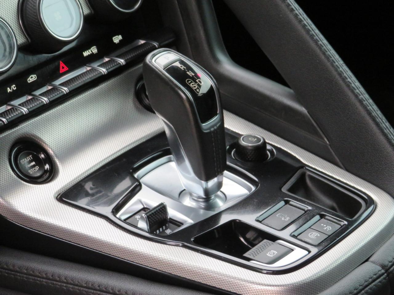 Jaguar F-Type Coupe 2015