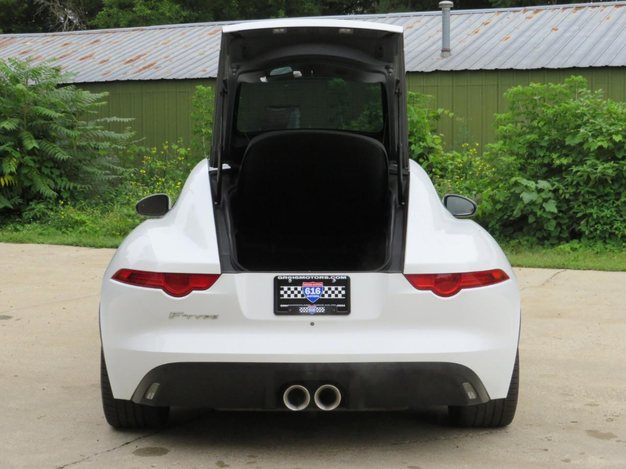 Jaguar F-Type Coupe 2015