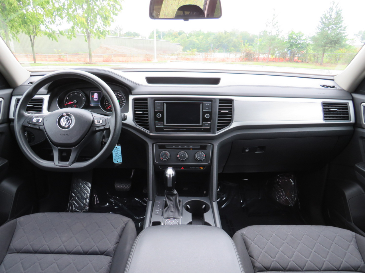 2019 Volkswagen Atlas V6 S photo 4