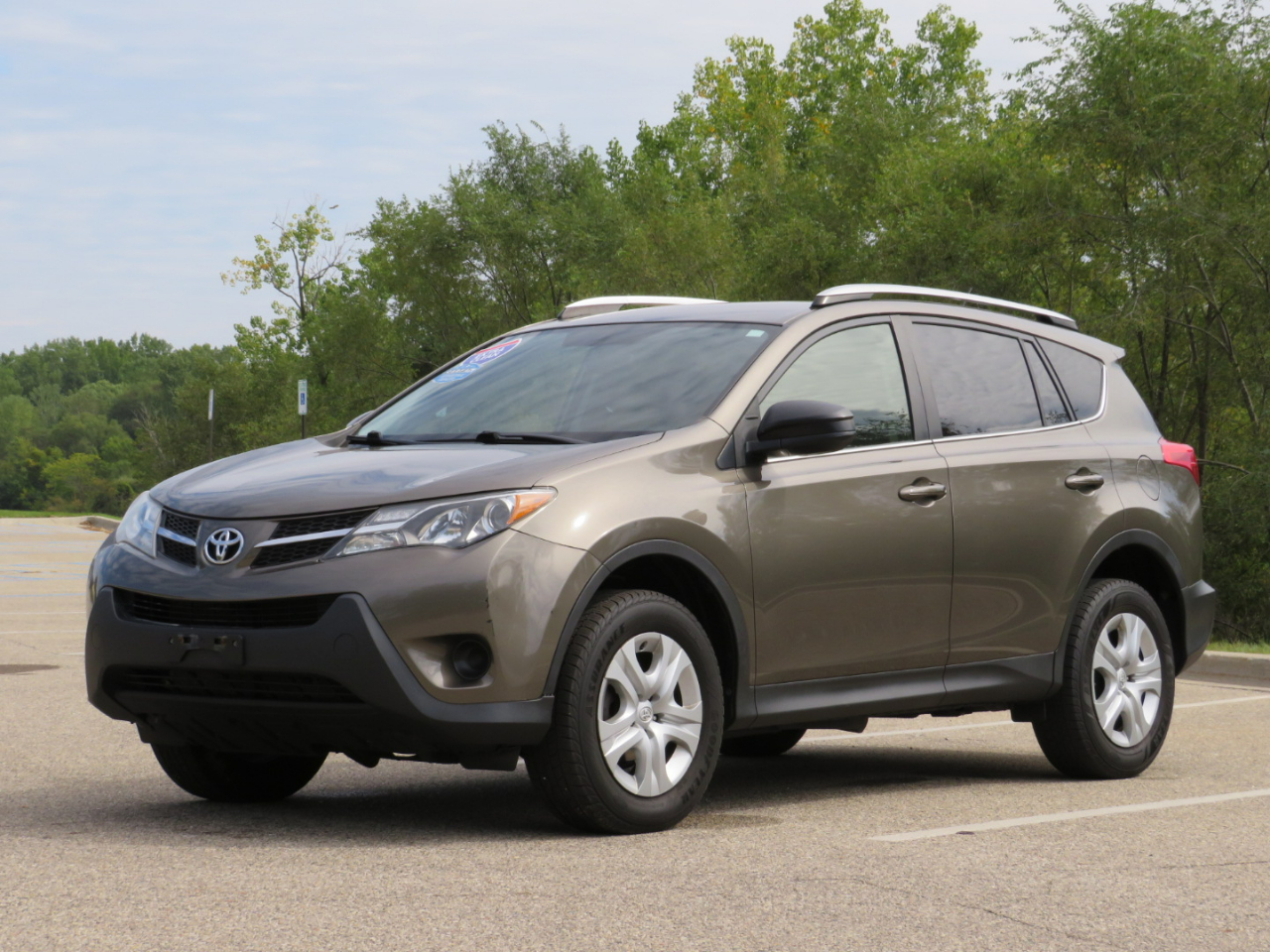 Toyota RAV4 LE FWD 2014 Toyota RAV4 LE FWD 2014