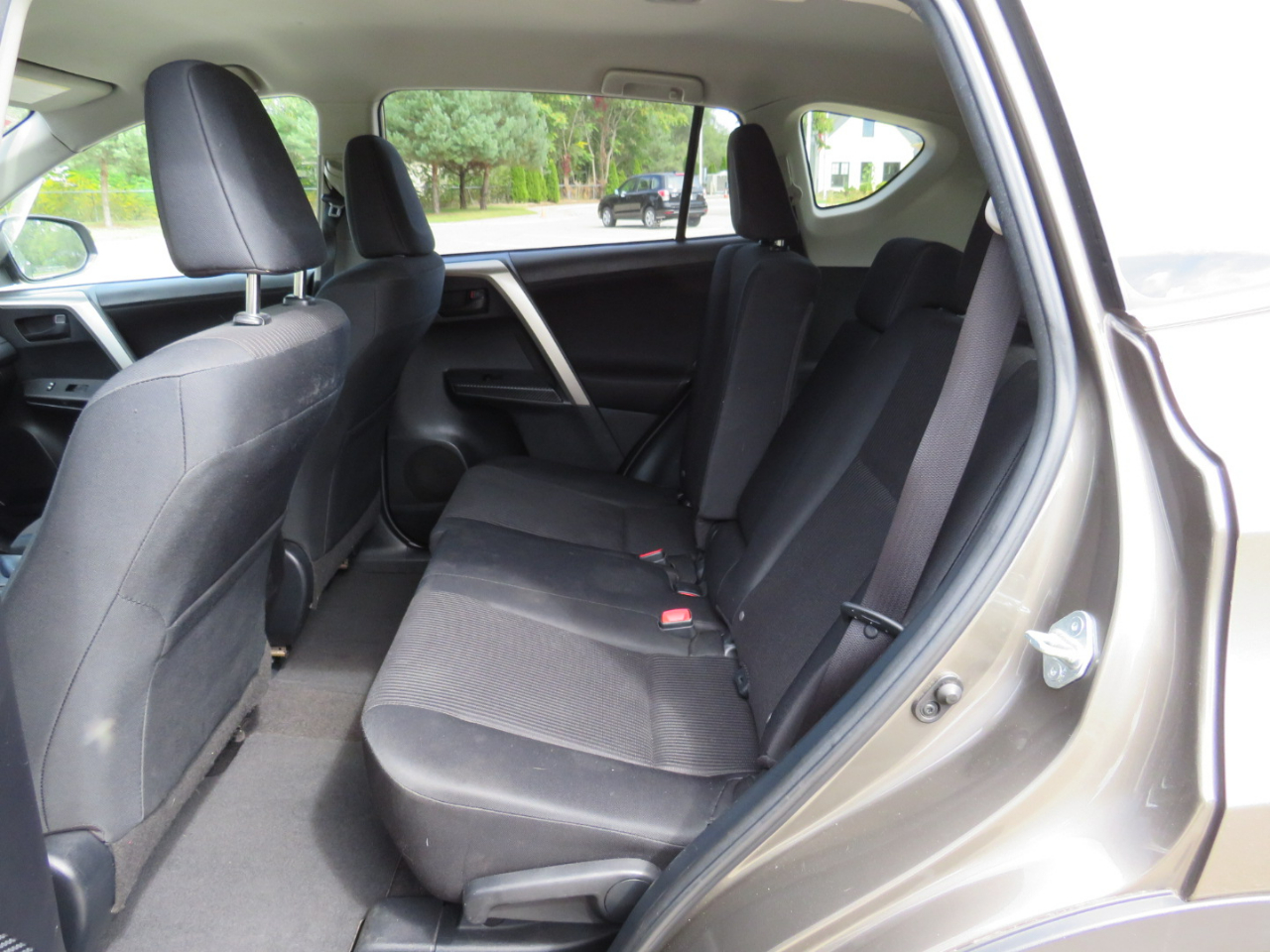 Toyota RAV4 LE FWD 2014 Toyota RAV4 LE FWD 2014