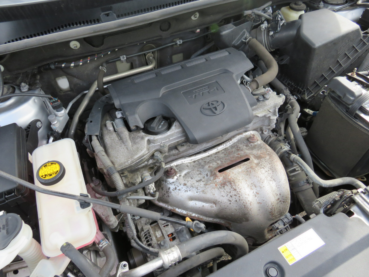 2017 Toyota RAV4 XLE photo 13