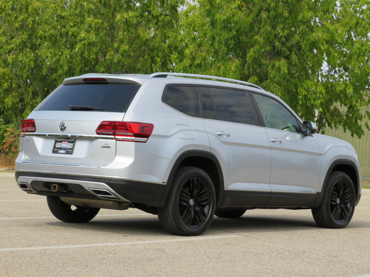 2018 Volkswagen Atlas V6 SEL photo 8