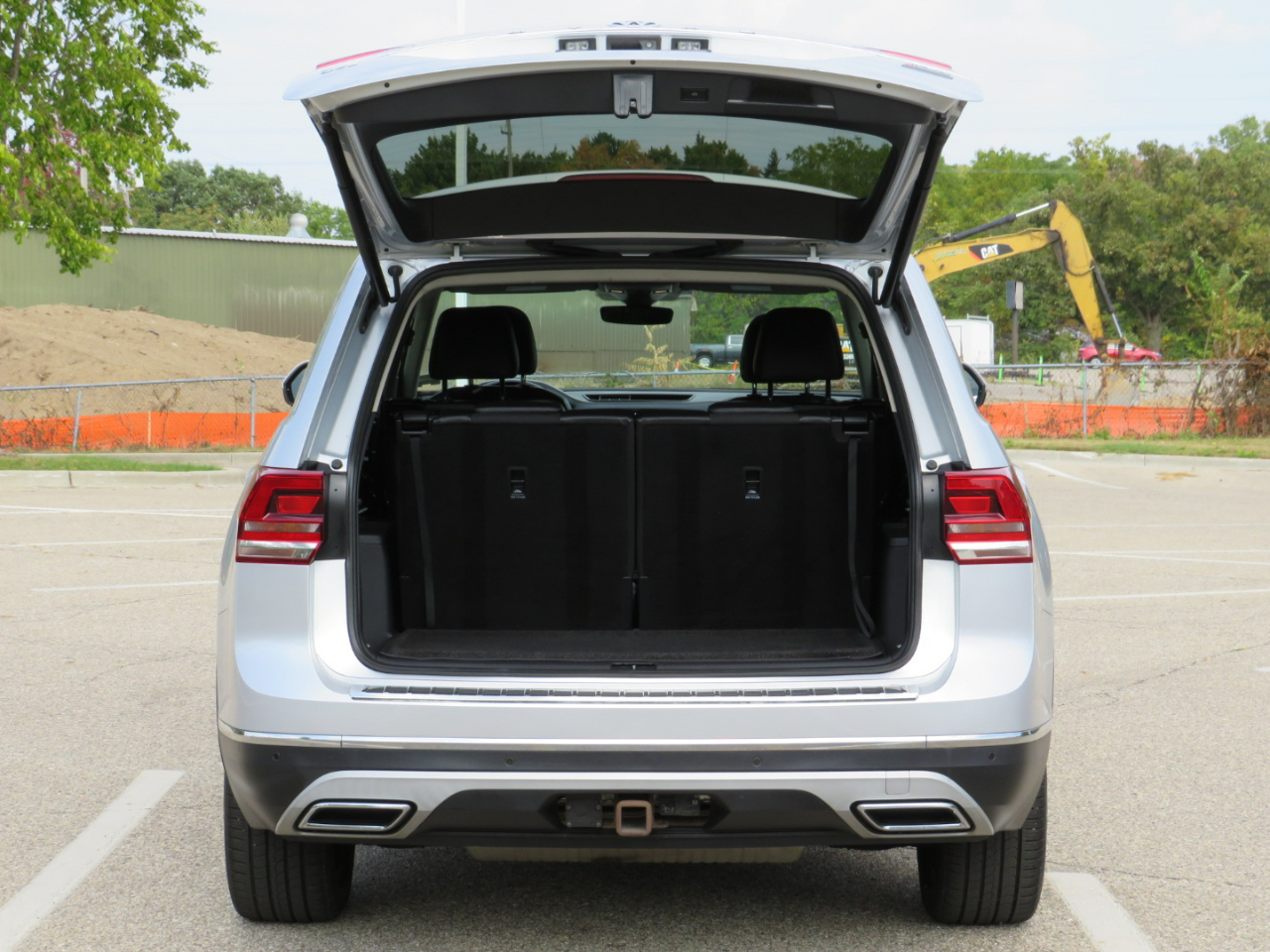 2018 Volkswagen Atlas V6 SEL photo 12