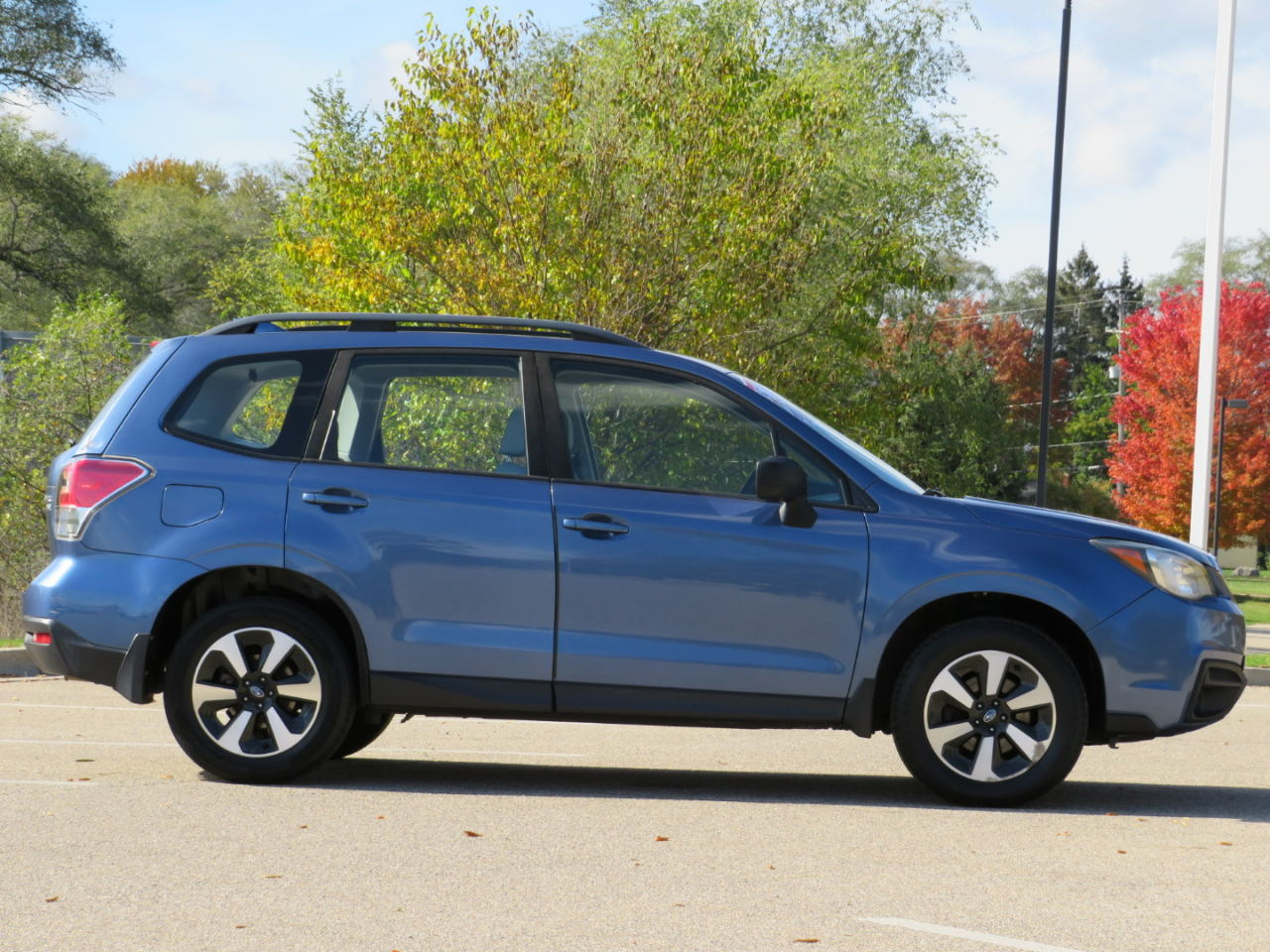 Subaru Forester 2.5i Premium PZEV CVT 2017 Subaru Forester 2.5i Premium PZEV CVT 2017