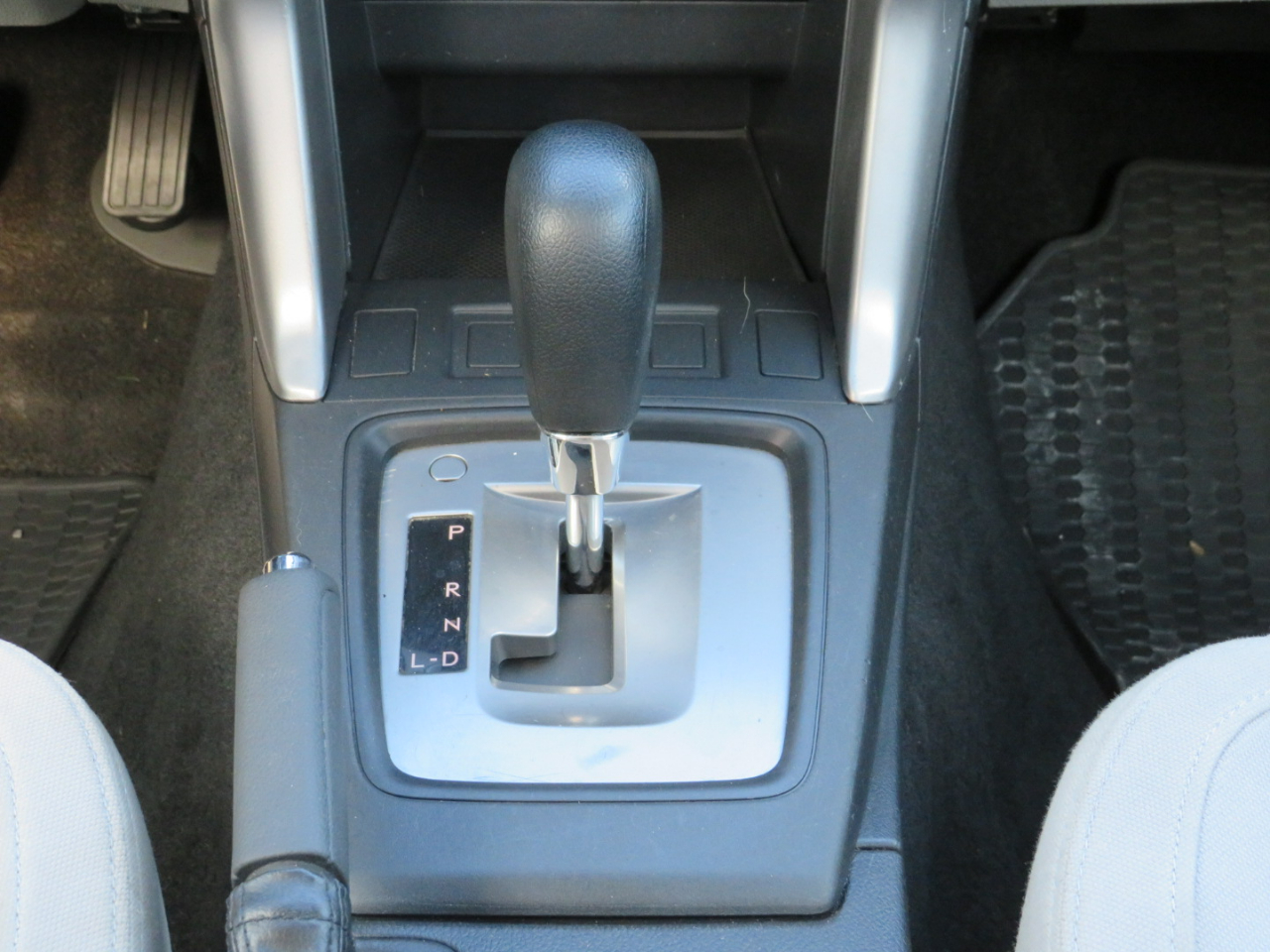 Subaru Forester 2.5i Premium PZEV CVT 2017 Subaru Forester 2.5i Premium PZEV CVT 2017