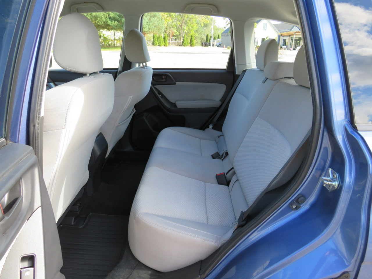 Subaru Forester 2.5i Premium PZEV CVT 2017 Subaru Forester 2.5i Premium PZEV CVT 2017