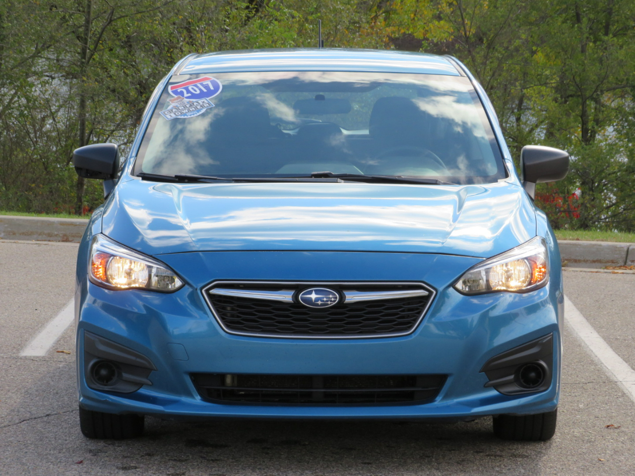 Subaru Impreza 2.0i 5M 5-Door 2017 Subaru Impreza 2.0i 5M 5-Door 2017