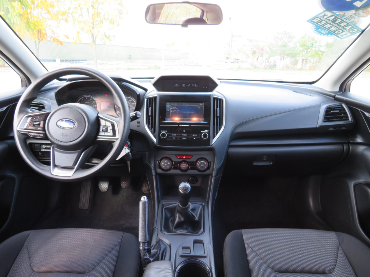 Subaru Impreza 2.0i 5M 5-Door 2017 Subaru Impreza 2.0i 5M 5-Door 2017