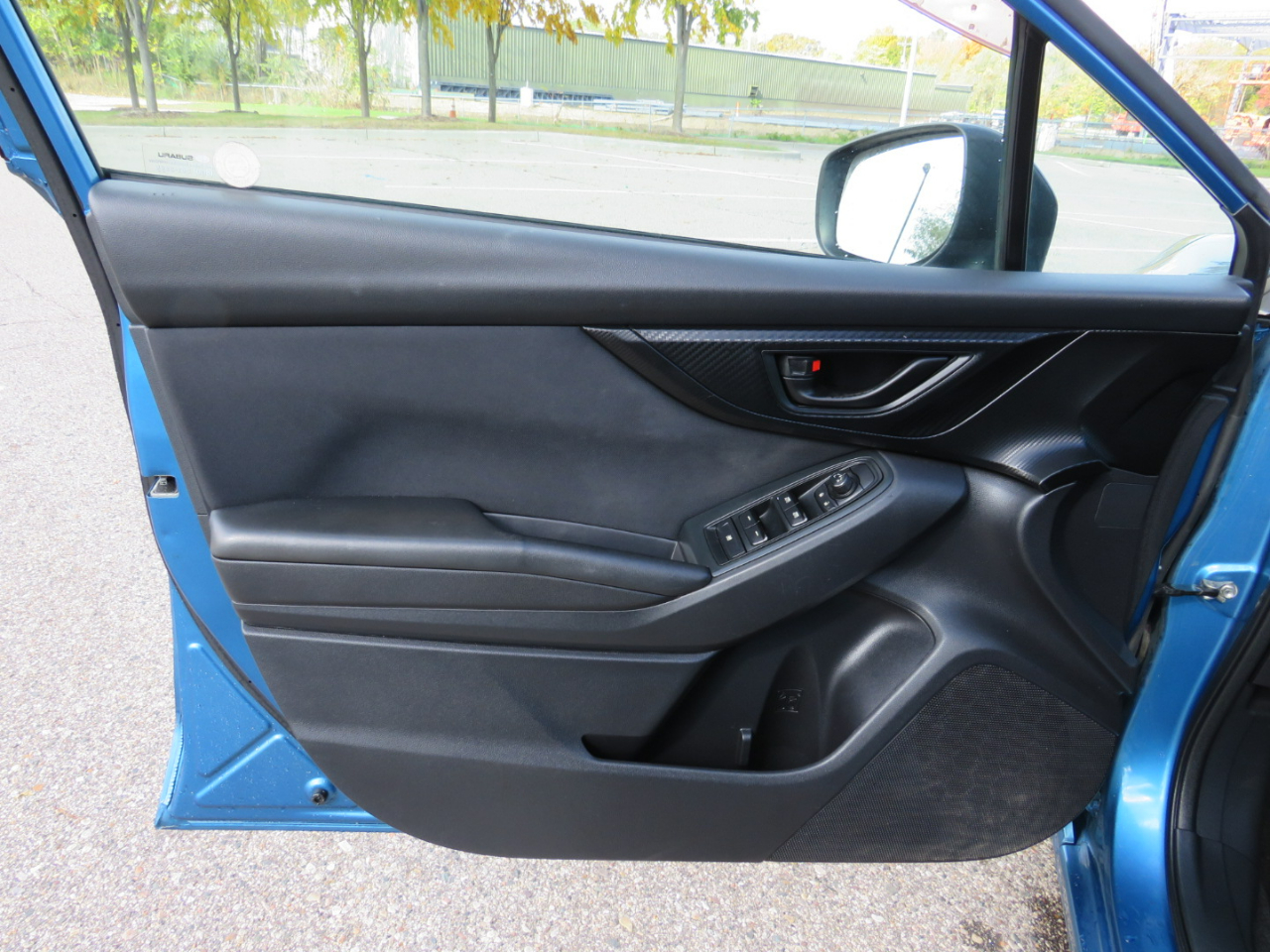 Subaru Impreza 2.0i 5M 5-Door 2017 Subaru Impreza 2.0i 5M 5-Door 2017