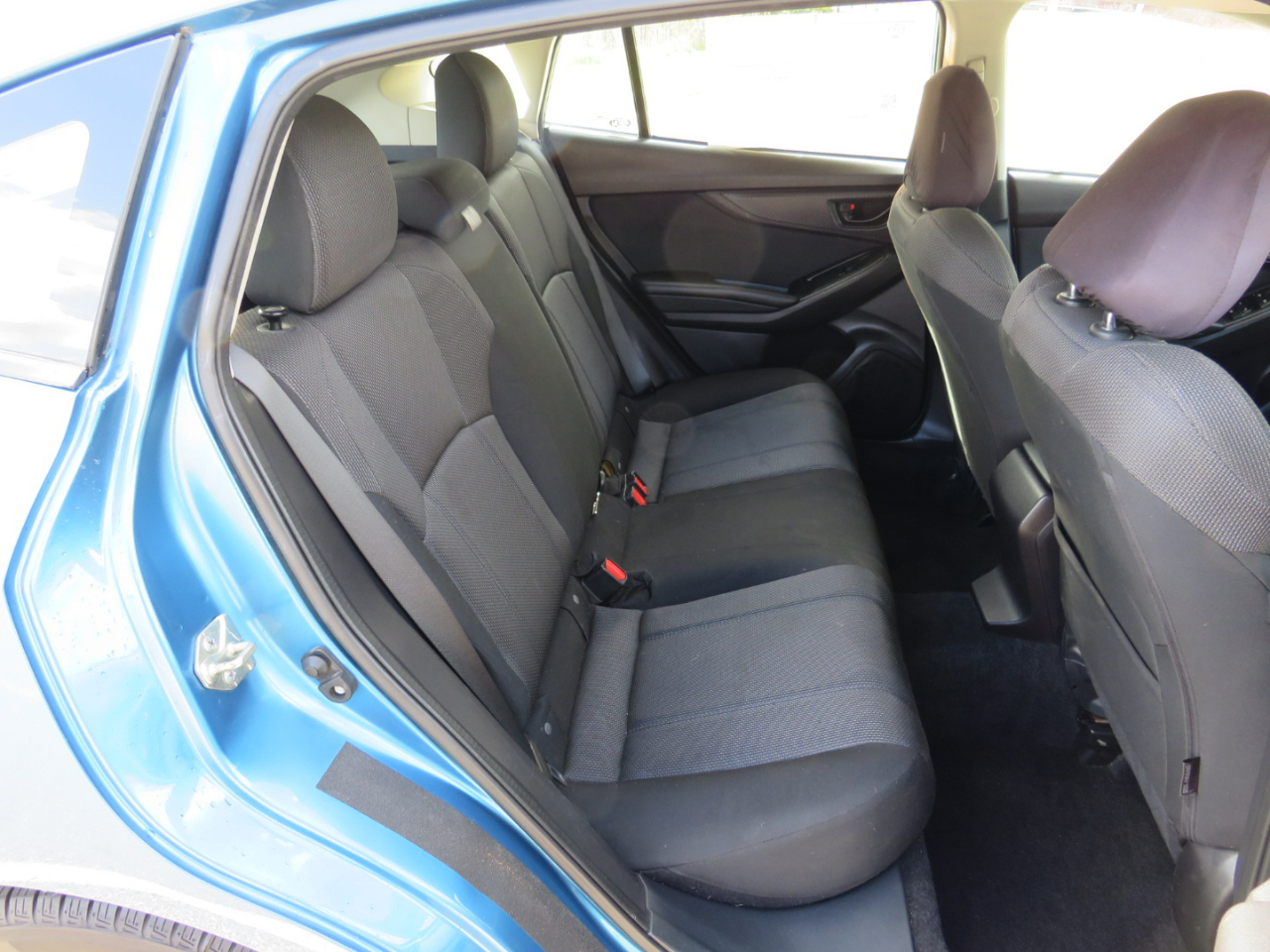 Subaru Impreza 2.0i 5M 5-Door 2017 Subaru Impreza 2.0i 5M 5-Door 2017